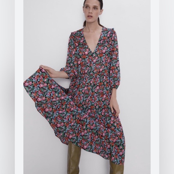 ZARA V Neck Tiered Floral Poppy Maxi Dress - Picture 2 of 13